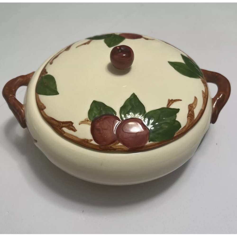 Vintage Franciscan Ware Desert RoseCovered Vegetable Serving Bowl